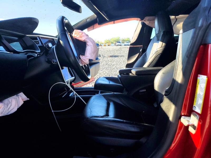 Продажа на аукционе авто 2016 Tesla Model S, vin: 5YJSA1E18GF150124, номер лота: 46415096