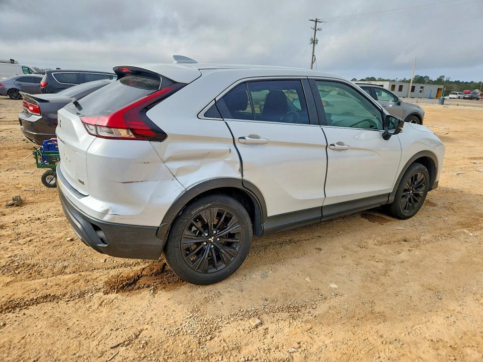 Продаж на аукціоні авто 2022 Mitsubishi Eclipse Cross, vin: JA4ATVAA1NZ005012, номер лоту: 41756206