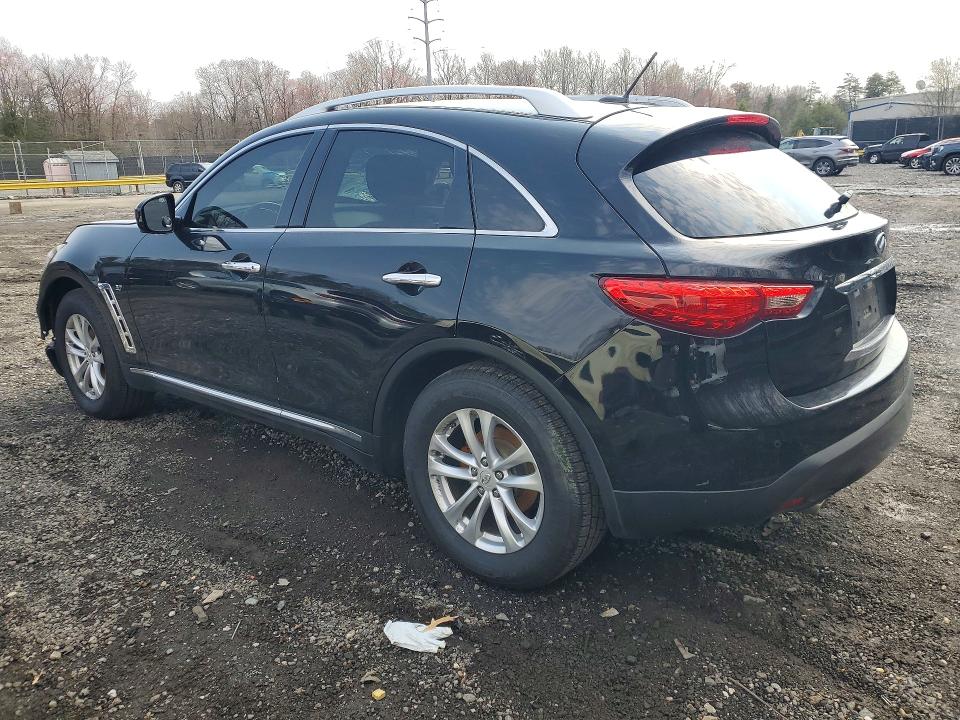 46213736 :رقم المزاد ، JN8CS1MW3FM482643 vin ، 2015 Infiniti Qx70 مزاد بيع