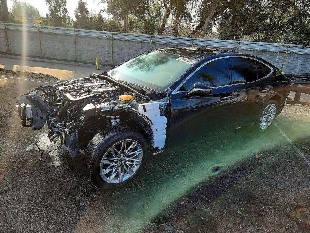 46321106 :رقم المزاد ، JTHD51FF2N5017556 vin ، 2022 Lexus Ls 500 مزاد بيع