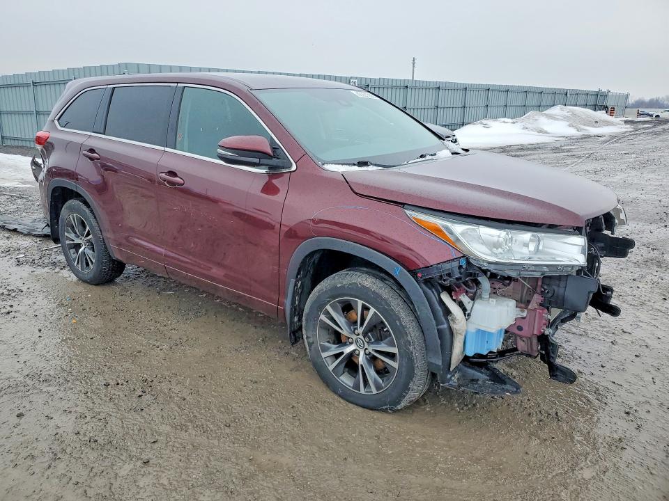 2018 Toyota Highlander მანქანა იყიდება აუქციონზე, vin: 5TDZZRFH5JS256020, აუქციონის ნომერი: 47351306