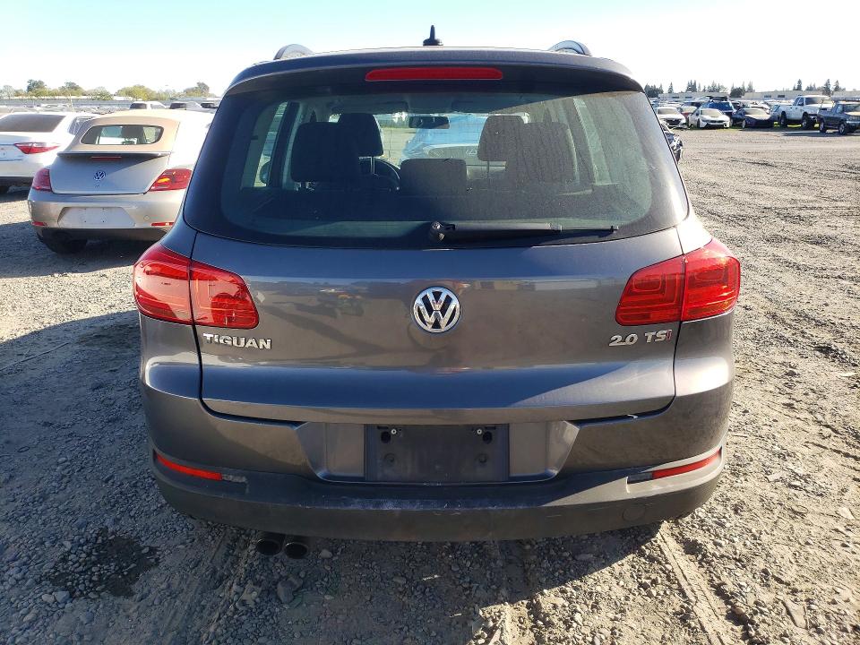 Продажа на аукционе авто 2015 Volkswagen Tiguan, vin: WVGAV7AX8FW597183, номер лота: 45549816