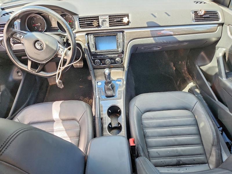 46315236 :رقم المزاد ، 1VWCT7A36HC083186 vin ، 2017 Volkswagen Passat مزاد بيع