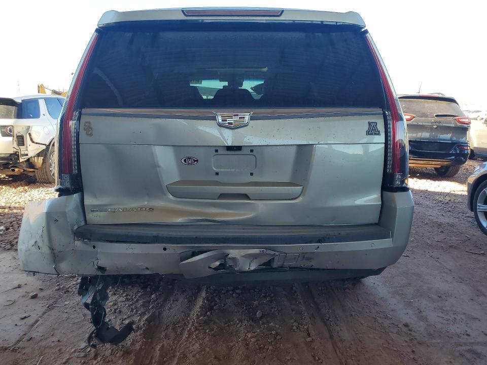 Продажа на аукционе авто 2017 Cadillac Escalade, vin: 1GYS4BKJXHR141660, номер лота: 46736496