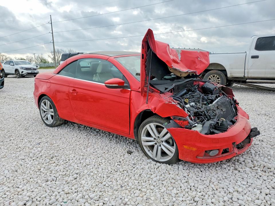 48087266 :رقم المزاد ، WVWFW8AH4FV003457 vin ، 2015 Volkswagen Eos مزاد بيع