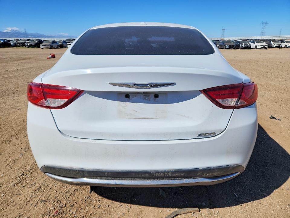 41605396 :رقم المزاد ، 1C3CCCAB6FN568002 vin ، 2015 Chrysler 200 مزاد بيع