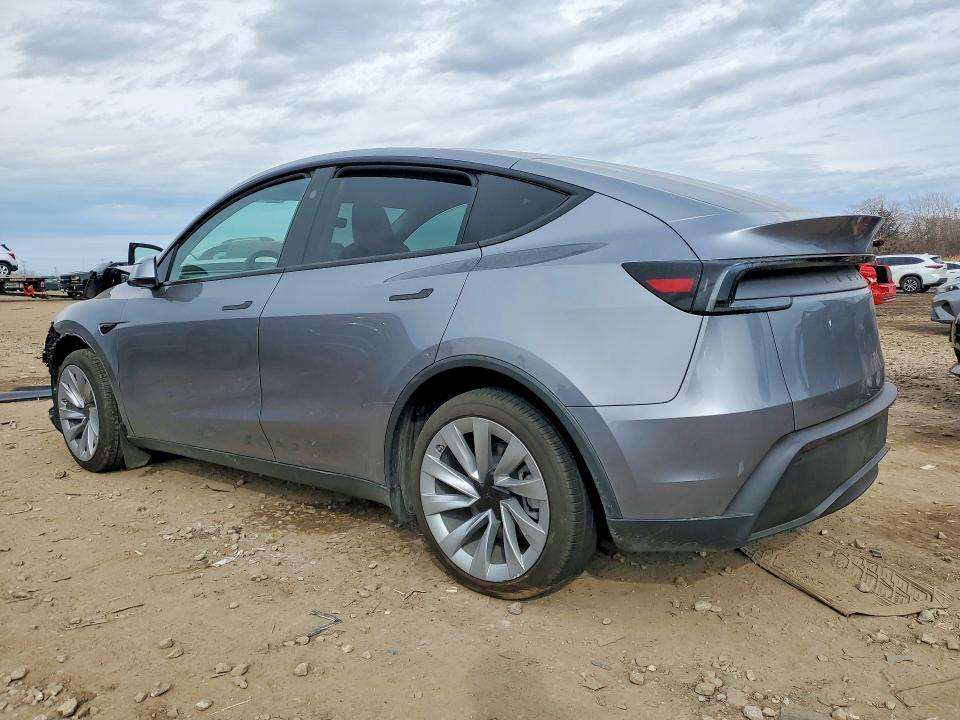 47172056 :رقم المزاد ، 7SAYGDED0TF462794 vin ، 2026 Tesla Y مزاد بيع