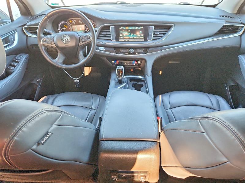 47089416 :رقم المزاد ، 5GAERBKW3JJ270295 vin ، 2018 Buick Enclave مزاد بيع
