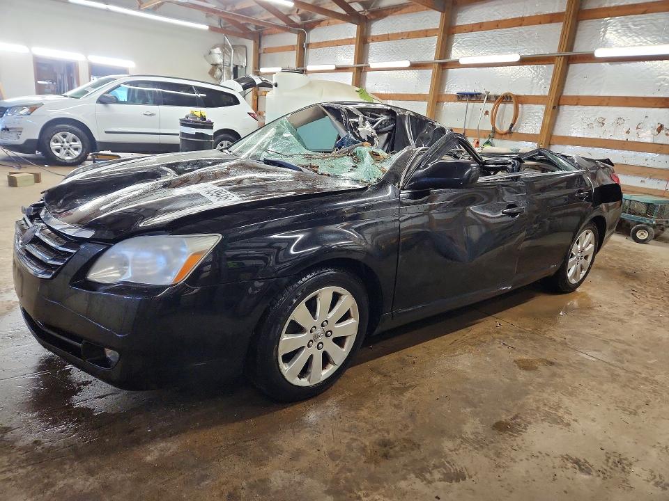 46143946 :رقم المزاد ، 4T1BK36B76U153338 vin ، 2006 Toyota Avalon مزاد بيع