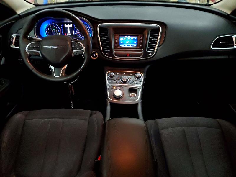47721806 :رقم المزاد ، 1C3CCCABXFN717267 vin ، 2015 Chrysler 200 مزاد بيع