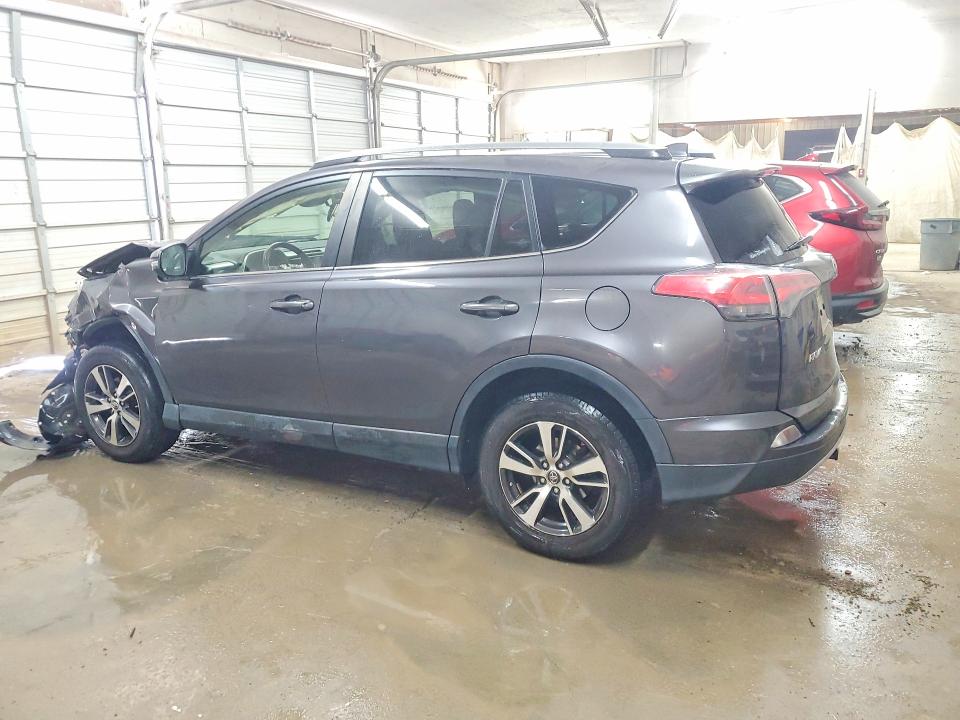 Продаж на аукціоні авто 2018 Toyota Rav4, vin: JTMWFREVXJJ183467, номер лоту: 47195846