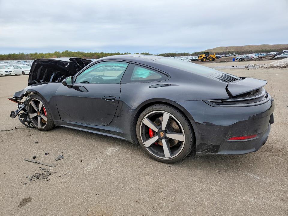 46194766 :رقم المزاد ، WP0AH2A93TS213118 vin ، 2026 Porsche 911 مزاد بيع