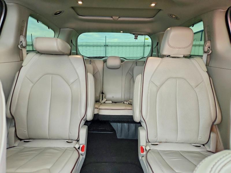Продажа на аукционе авто 2017 Chrysler Pacifica, vin: 2C4RC1GG7HR747958, номер лота: 46818376