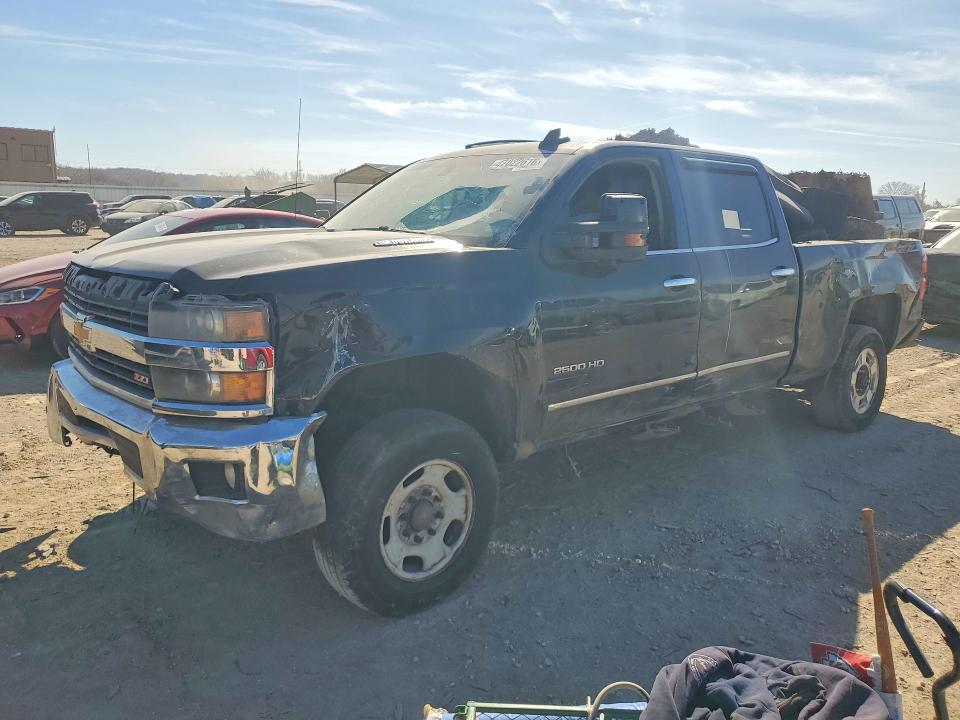 Продаж на аукціоні авто 2015 Chevrolet Silverado, vin: 1GC1KWE83FF568992, номер лоту: 47022616