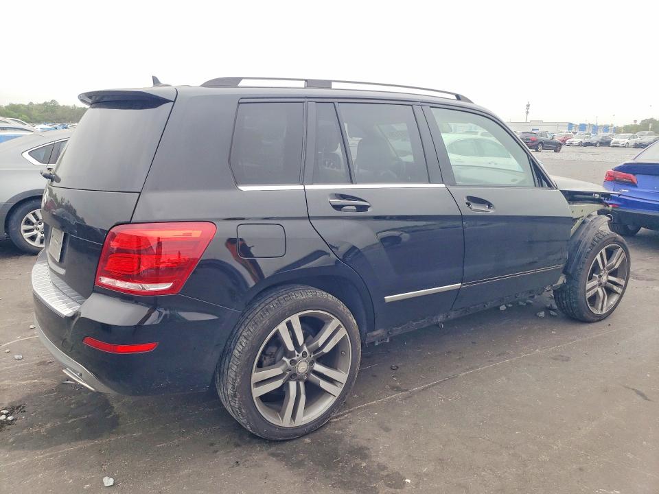 47187176 :رقم المزاد ، WDCGG5HBXFG394758 vin ، 2015 Mercedes-benz Glk مزاد بيع