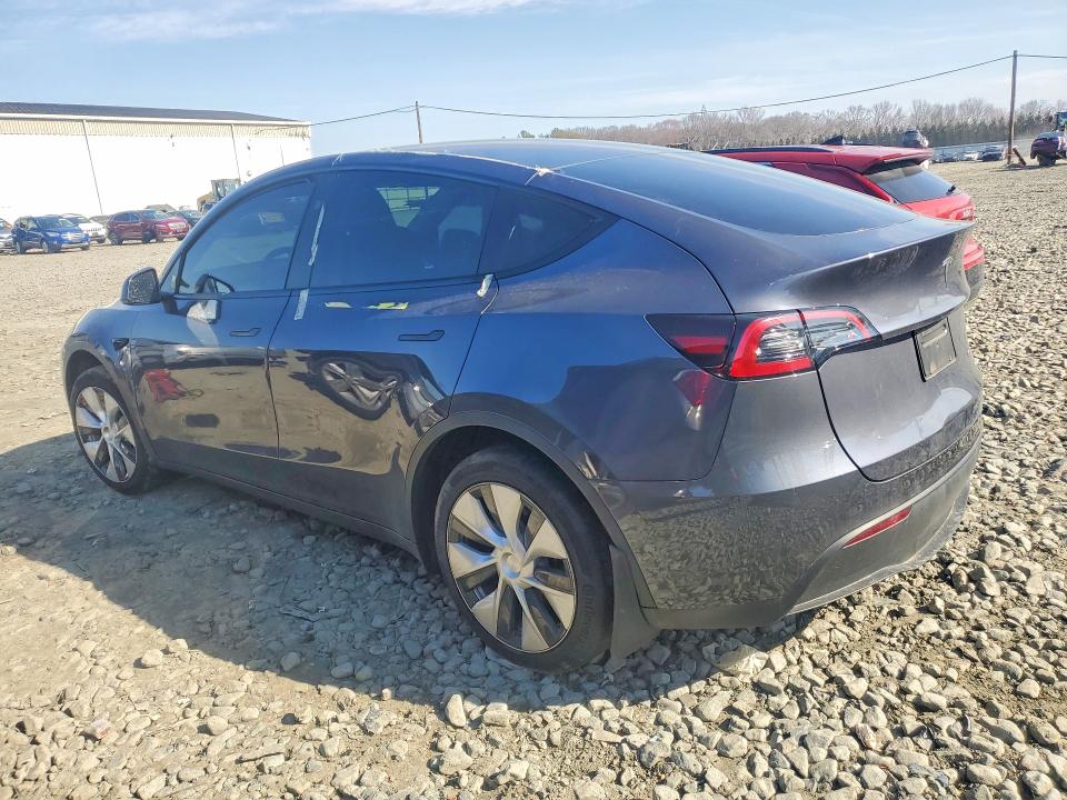 46293546 :رقم المزاد ، 7SAYGAEE8PF809608 vin ، 2023 Tesla Model Y مزاد بيع