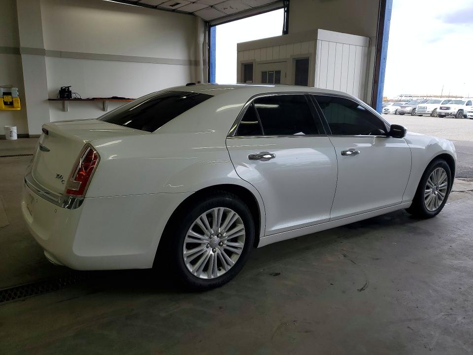 2014 Chrysler 300c მანქანა იყიდება აუქციონზე, vin: 2C3CCAKG8EH103694, აუქციონის ნომერი: 46238696