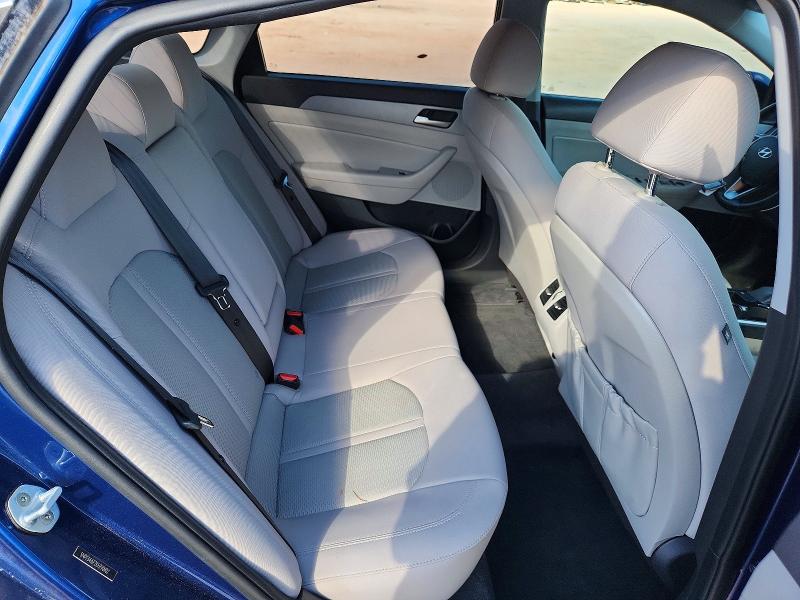 Продажа на аукционе авто 2019 Hyundai Sonata, vin: 5NPE34AF2KH790902, номер лота: 45778696