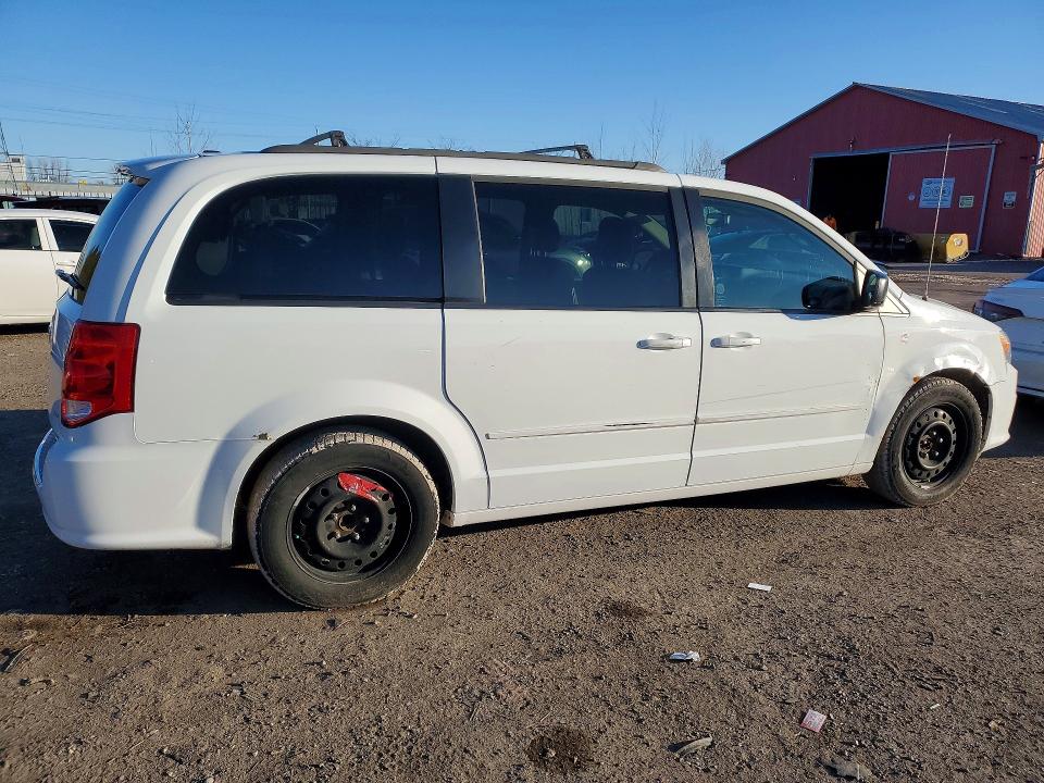 47803526 :رقم المزاد ، 2C4RDGBGXFR723285 vin ، 2015 Dodge Grand Caravan مزاد بيع
