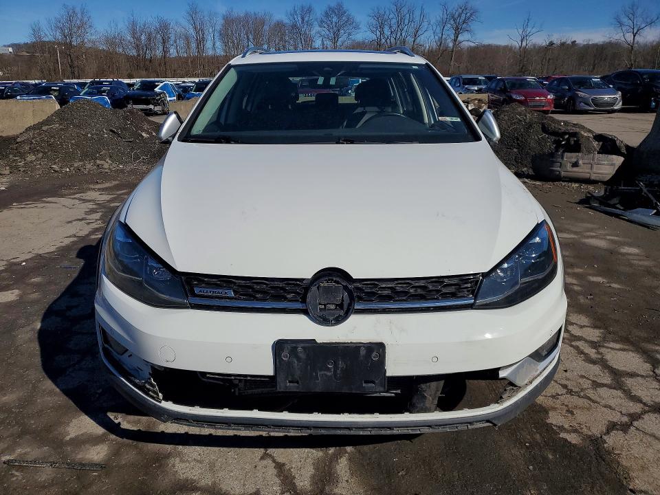 Продажа на аукционе авто 2019 Volkswagen Golf Alltrack, vin: 3VWH17AU0KM515295, номер лота: 41865416