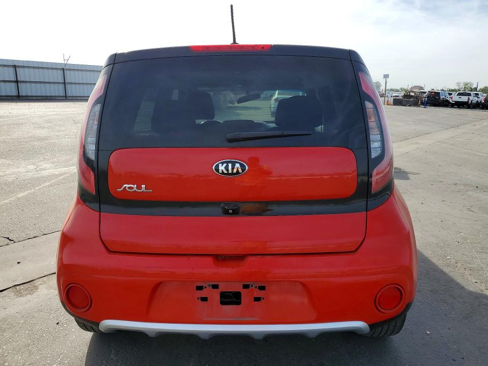 Продажа на аукционе авто 2018 Kia Soul, vin: KNDJP3A53J7574399, номер лота: 47843076