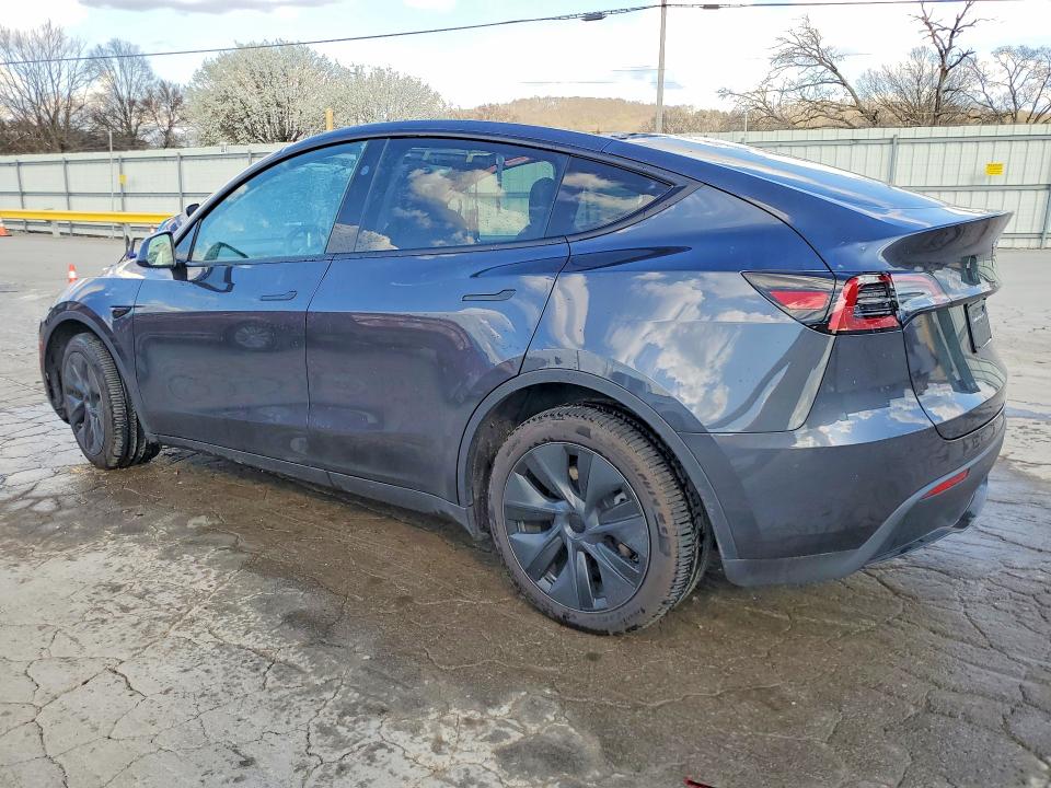 2025 Tesla Model Y მანქანა იყიდება აუქციონზე, vin: 7SAYGDEEXSA363551, აუქციონის ნომერი: 79834085
