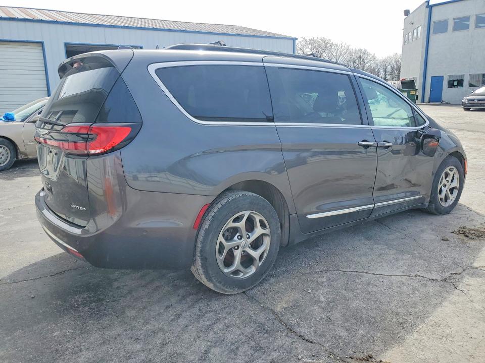 Продажа на аукционе авто 2022 Chrysler Pacifica, vin: 2C4RC1GG7NR140664, номер лота: 98149415