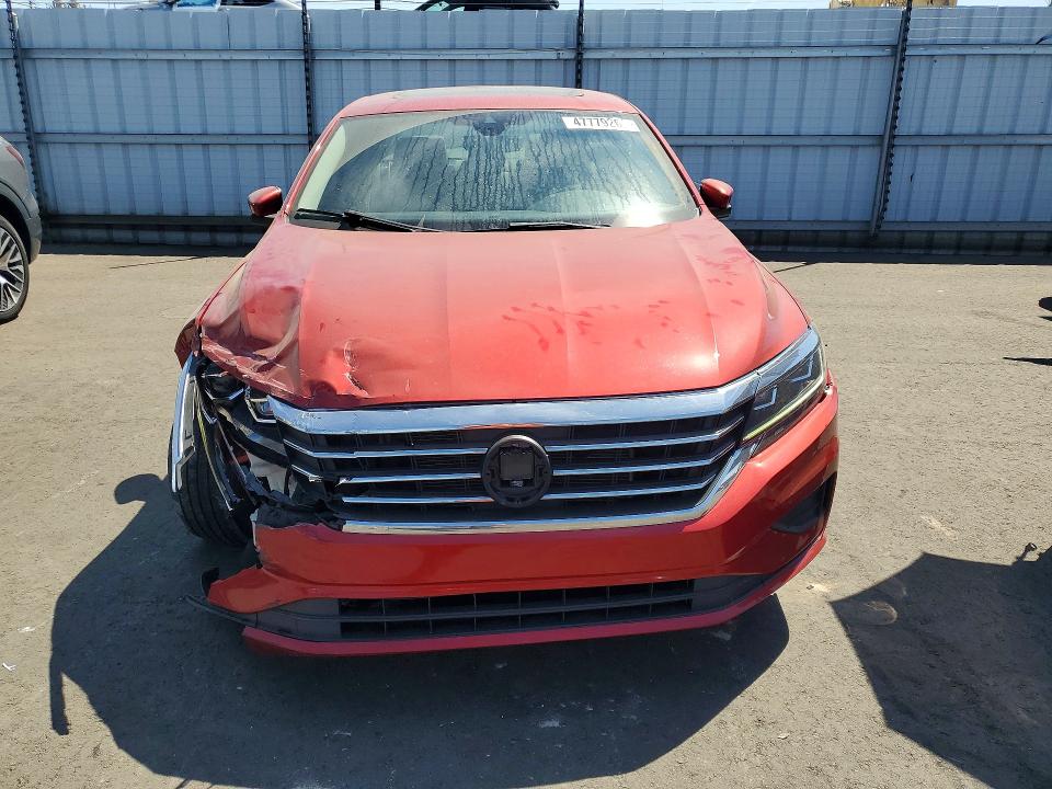 47779266 :رقم المزاد ، 1VWSA7A39MC018764 vin ، 2021 Volkswagen Passat مزاد بيع