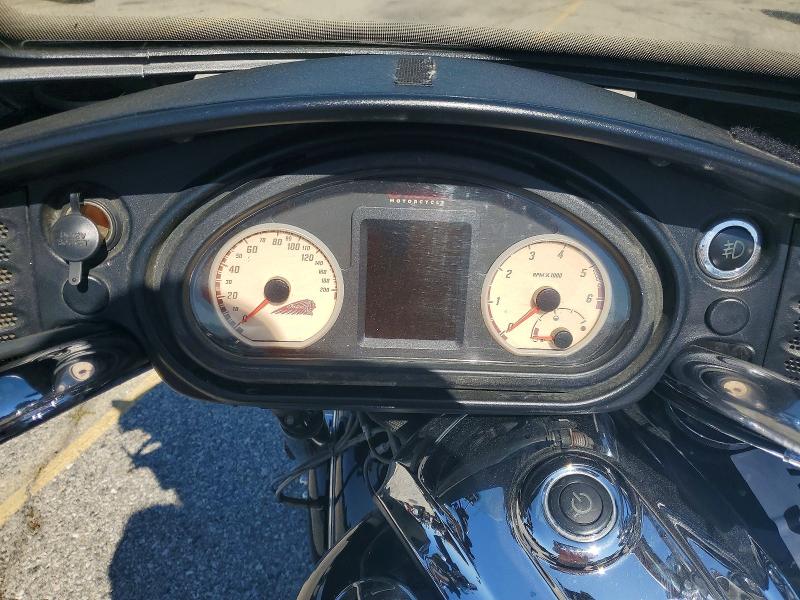 46667836 :رقم المزاد ، 56KTRAAA8F3325223 vin ، 2015 Indian Roadmaster مزاد بيع