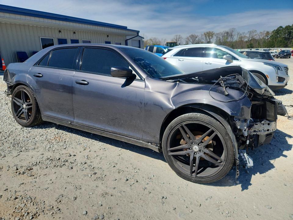 46703386 :رقم المزاد ، 2C3CCABG7GH224347 vin ، 2016 Chrysler 300 مزاد بيع