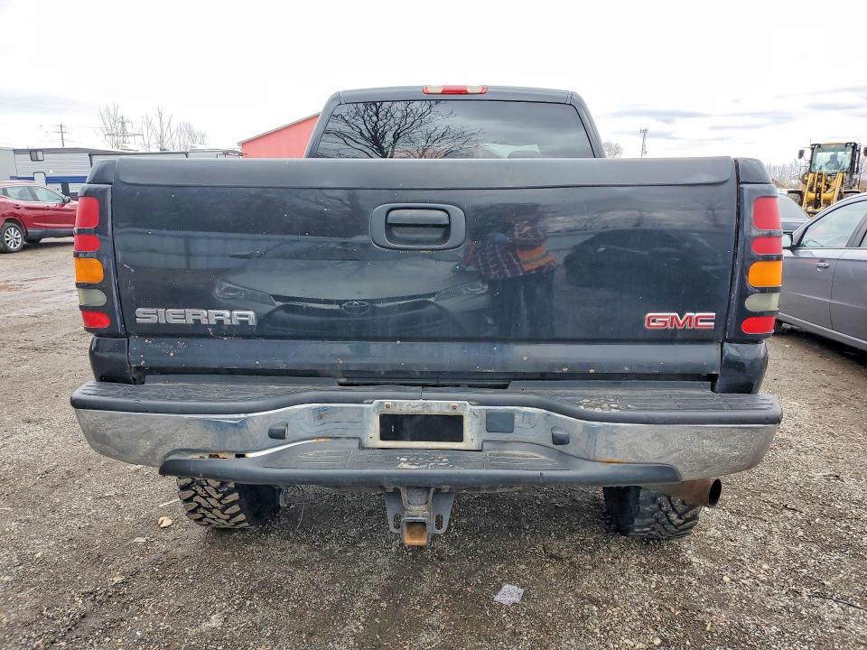 46473526 :رقم المزاد ، 1GCHK23D17F117343 vin ، 2007 Chevrolet 1500 Silve مزاد بيع