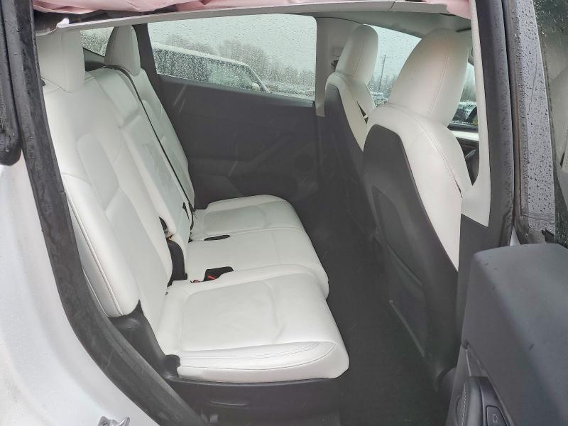 2024 Tesla Model Y მანქანა იყიდება აუქციონზე, vin: 7SAYGAEE4RF124542, აუქციონის ნომერი: 46072066