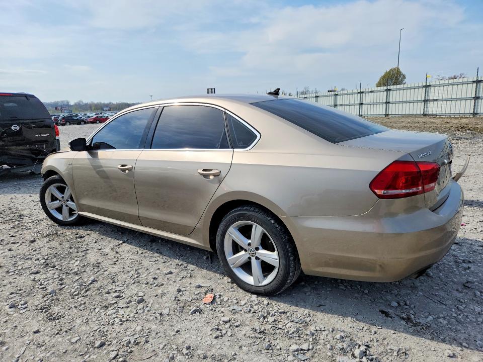 48143426 :رقم المزاد ، 1VWAT7A38FC110618 vin ، 2015 Volkswagen Passat مزاد بيع