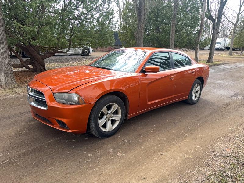 47085926 :رقم المزاد ، 2B3CL3CG1BH585055 vin ، 2011 Dodge Charger مزاد بيع