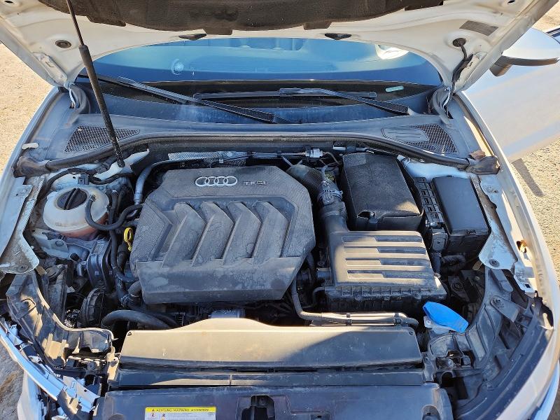47045006 :رقم المزاد ، WAUAUGFF3H1035003 vin ، 2017 Audi A3 مزاد بيع
