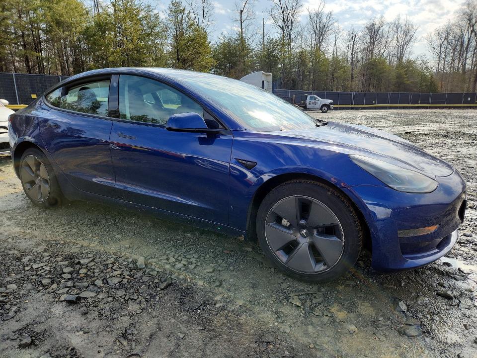 Продажа на аукционе авто 2022 Tesla Model 3, vin: 5YJ3E1EA4NF368602, номер лота: 79995865