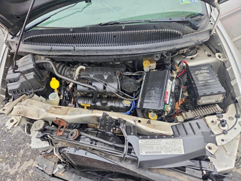 79815465 :رقم المزاد ، 1C4GJ25381B241563 vin ، 2001 Chrysler Voyager مزاد بيع