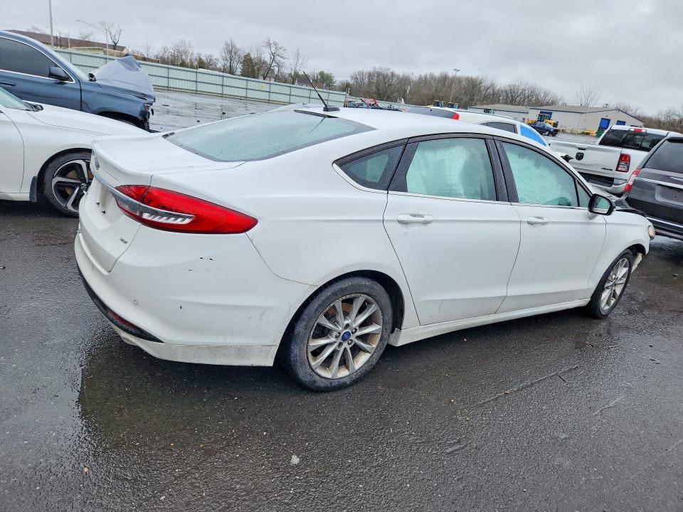 Продажа на аукционе авто 2017 Ford Fusion, vin: 3FA6P0H76HR144905, номер лота: 45674556