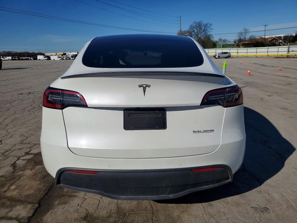 Продажа на аукционе авто 2022 Tesla Model Y, vin: 7SAYGDEF5NF486397, номер лота: 45733696