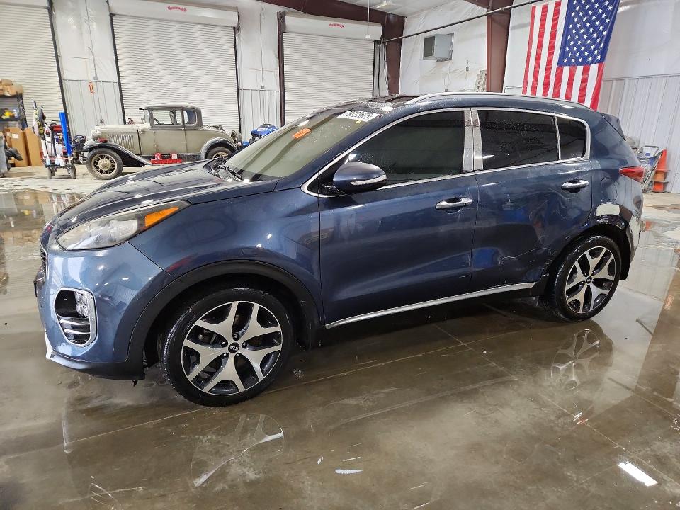 79722625 :رقم المزاد ، KNDPR3A63H7176889 vin ، 2017 Kia Sportage مزاد بيع
