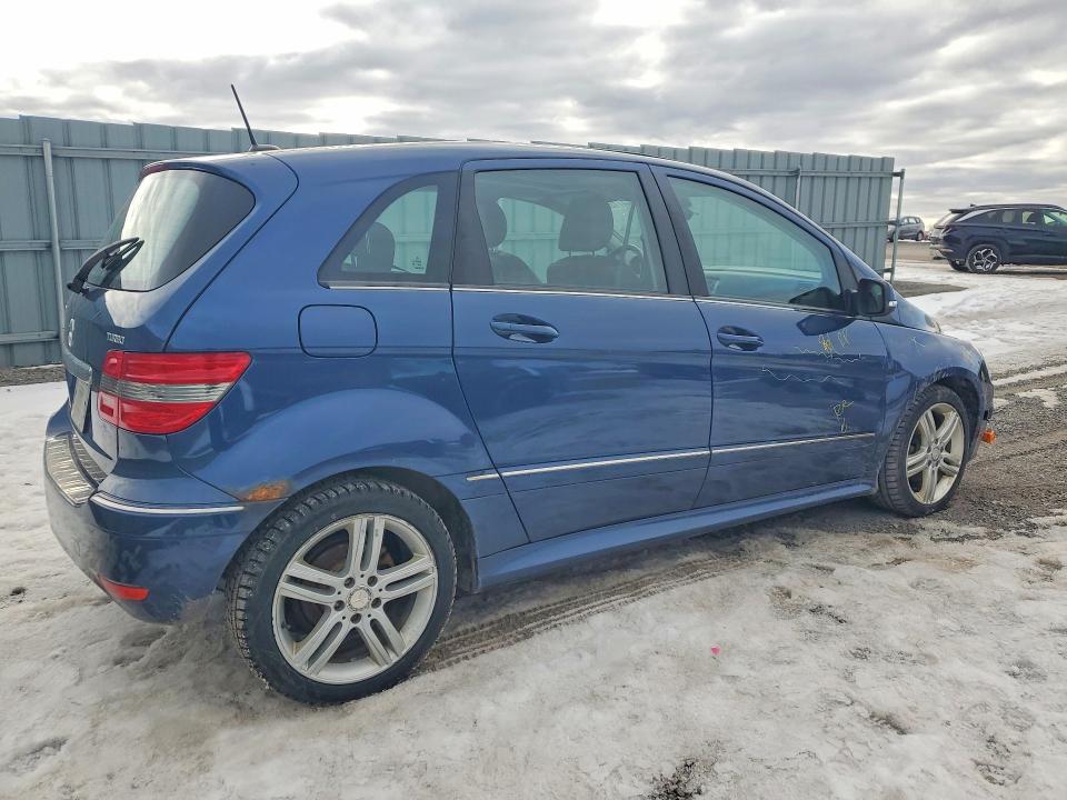 2010 Mercedes-benz B200 მანქანა იყიდება აუქციონზე, vin: WDDFH3EB0AJ580303, აუქციონის ნომერი: 47168316