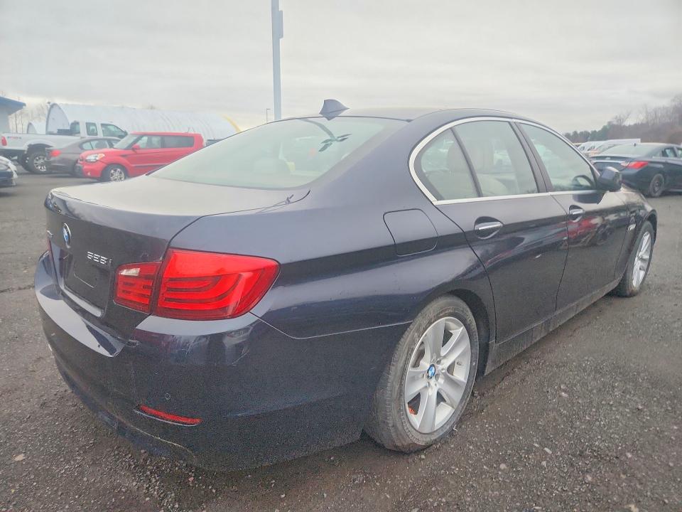 Продаж на аукціоні авто 2013 Bmw 528, vin: WBAXH5C52DD108546, номер лоту: 41864016