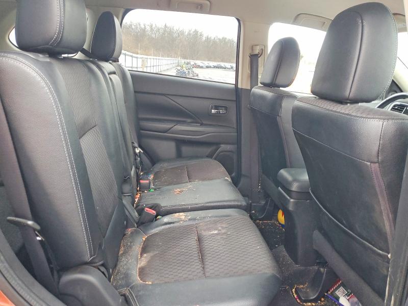 2015 Mitsubishi Outlander მანქანა იყიდება აუქციონზე, vin: JA4AZ3A31FZ007266, აუქციონის ნომერი: 79691835