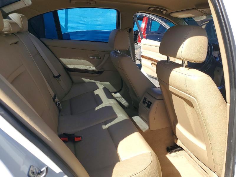 Продажа на аукционе авто 2011 Bmw 328i, vin: WBAPH5G54BNM80505, номер лота: 41840236