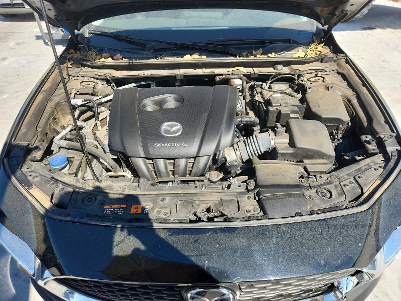 47371256 :رقم المزاد ، 3MZBPABL3MM253671 vin ، 2021 Mazda 3 مزاد بيع