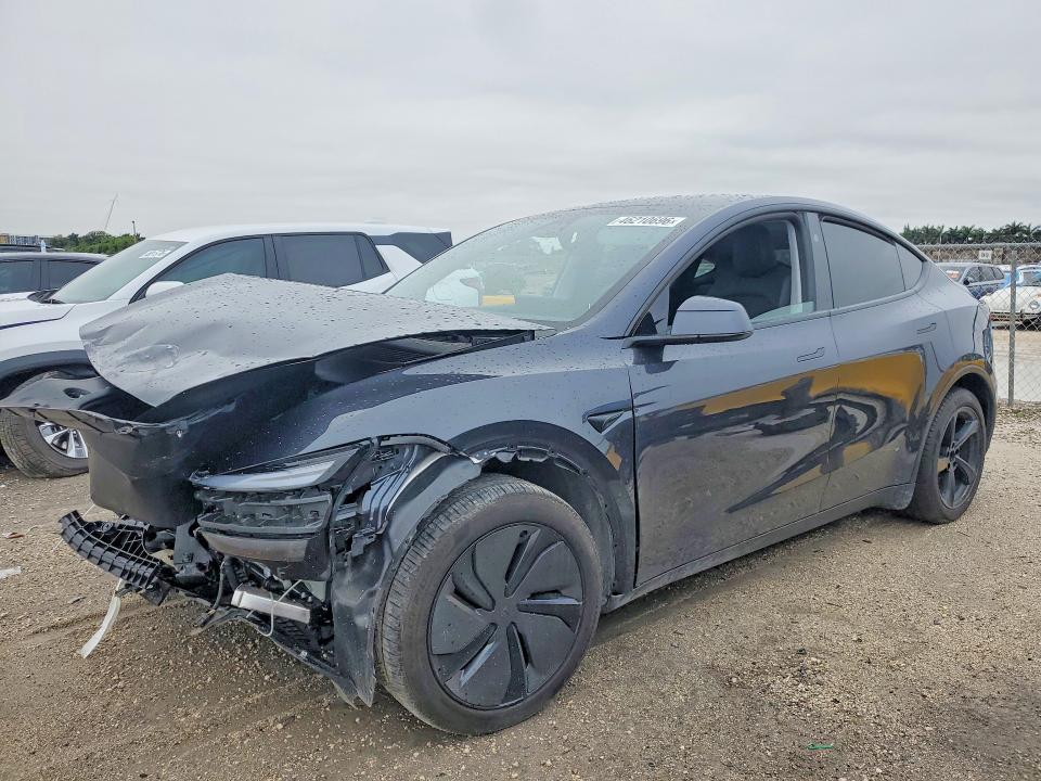2026 Tesla Model Y მანქანა იყიდება აუქციონზე, vin: 7SAYGDEE4TA380511, აუქციონის ნომერი: 46210696