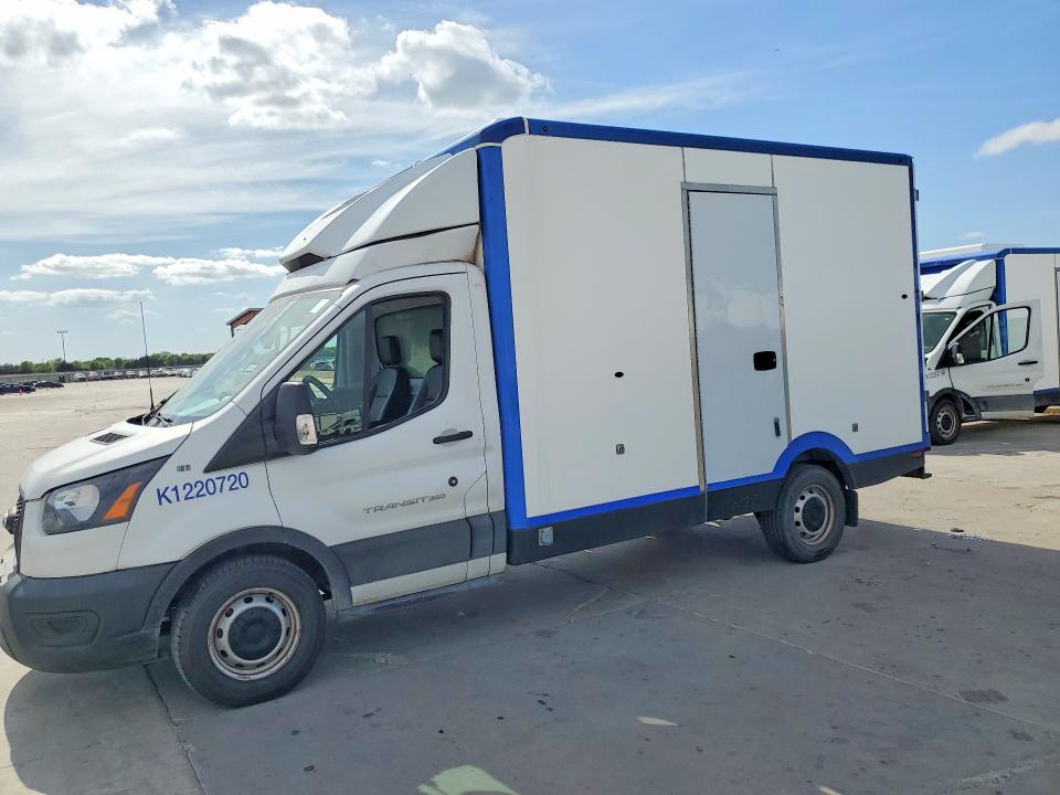 Продажа на аукционе авто 2022 Ford Transit, vin: 1FDBW5Z8XNKA01693, номер лота: 46949196
