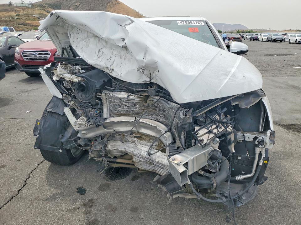 2024 Audi A4 მანქანა იყიდება აუქციონზე, vin: WAUEAAF42RN006754, აუქციონის ნომერი: 47898476