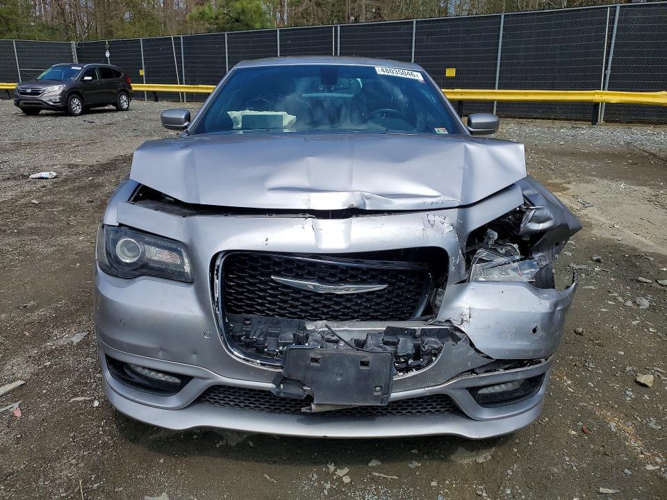 2018 Chrysler 300 მანქანა იყიდება აუქციონზე, vin: 2C3CCABG5JH243664, აუქციონის ნომერი: 48035046