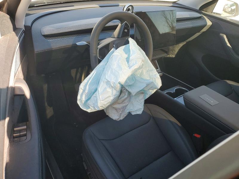 2026 Tesla Model Y მანქანა იყიდება აუქციონზე, vin: 7SAYGDEE7TA401223, აუქციონის ნომერი: 75684435